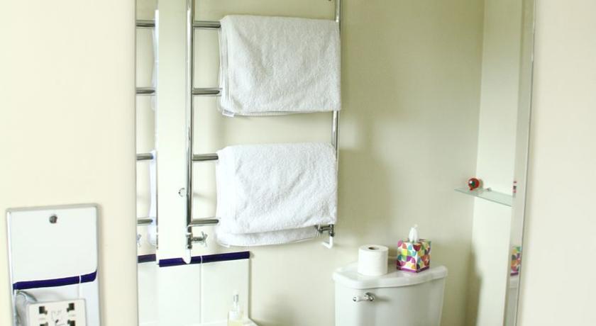 Whimple Larkbeare Grange Bed And Breakfast الغرفة الصورة